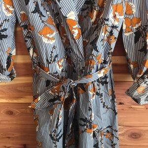 WHO WHAT WEAR Belladonna Blue Floral Dress